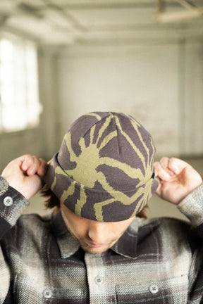 Quasi Spider Beanie